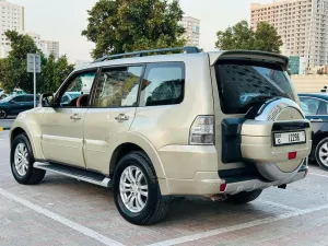 2012 Mitsubishi Pajero