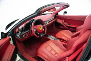 2013 فيراري 458