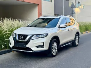 2022 نيسان اكس تريل in dubai