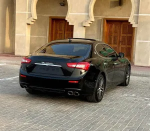 2016 مازيراتي جيبلي ١