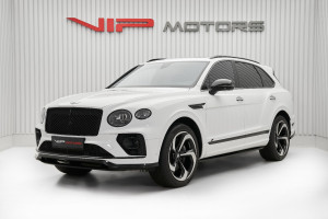 2023 Bentley Bentayga in dubai