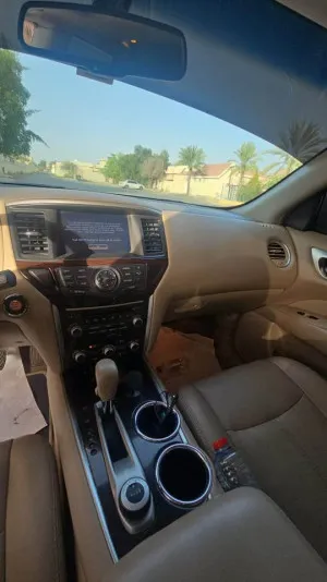 2014 Nissan Pathfinder