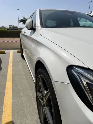 2016 Mercedes-Benz C-Class