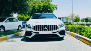2020 مرسيدس-بنز الفئة - A