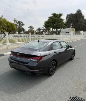 2022 هيونداي النترا