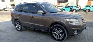 2011 Hyundai Santa Fe in dubai
