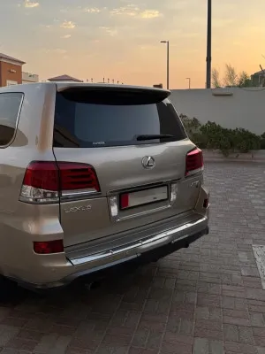 2014 Lexus LX 570