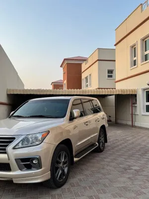 2014 Lexus LX 570