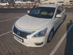 2016 Nissan Altima in dubai