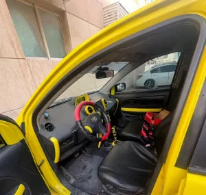 2004 Toyota XA