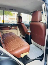 2015 Mitsubishi Pajero