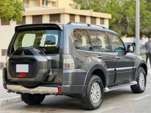 2015 Mitsubishi Pajero