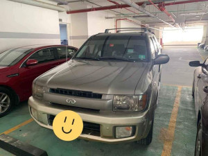 2003 Infiniti QX4