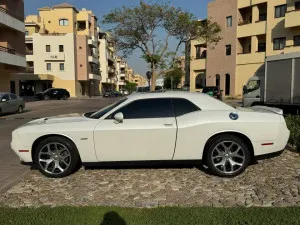 2016 دودج شالنجر