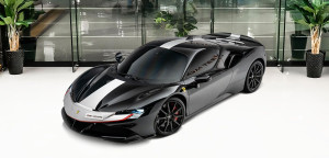 2021 Ferrari SF90 in dubai