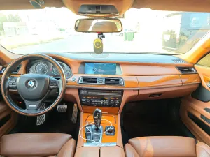 2012 BMW 7-Series
