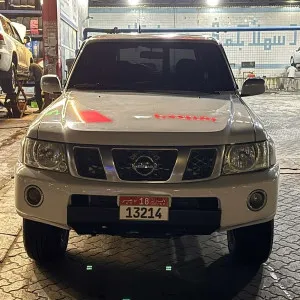 2010 Nissan Patrol Super Safari in dubai