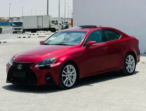 2010 لكزس اي اس in dubai