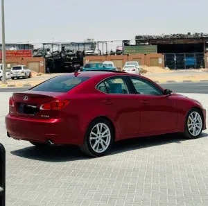 2010 لكزس اي اس