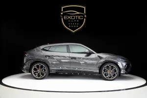 2023 Lamborghini URUS
