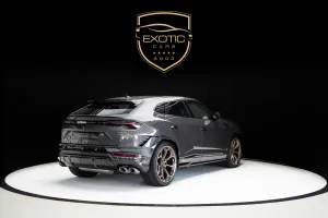 2023 Lamborghini URUS