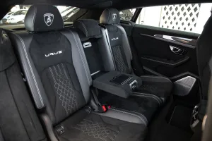 2023 Lamborghini URUS
