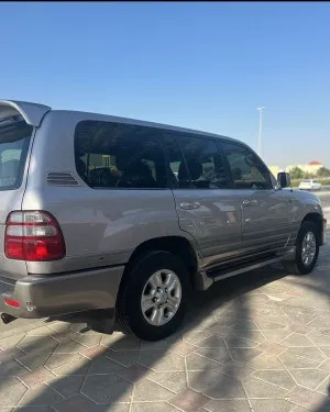 2003 تويوتا لاند كروزر