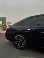 2023 بي أم دابليو الفئة - 7  