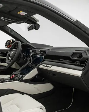 2024 Lamborghini URUS