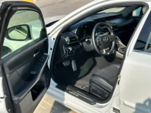 2019 Lexus IS