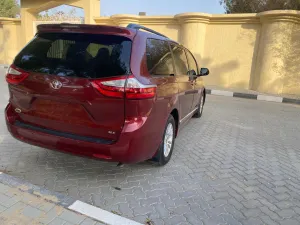 2016 Toyota Sienna