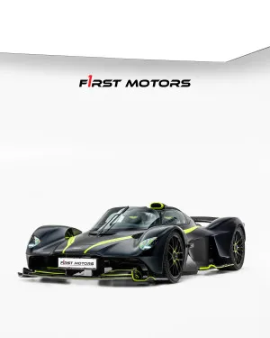 2024 Aston Martin Valkyrie in dubai