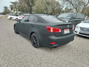 2012 لكزس اي اس
