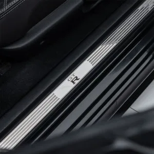 2021 Nissan SkyLine