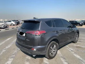 2018 تويوتا راف ٤