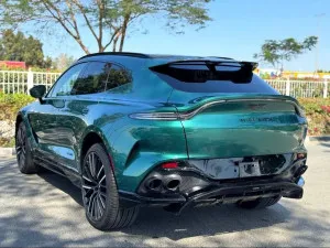 2024 Aston Martin DBX