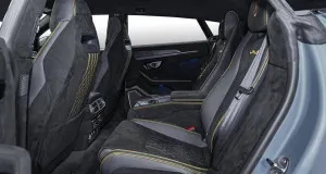 2024 Aston Martin DBX