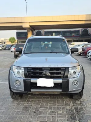 2011 Mitsubishi Pajero in dubai