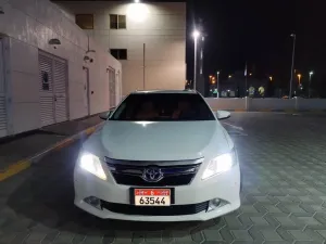 2013 Toyota Aurion in dubai
