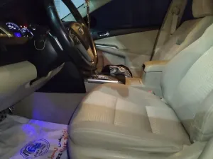 2013 Toyota Aurion