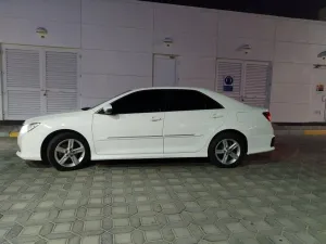 2013 Toyota Aurion