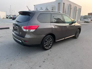 2015 نيسان باثفايندر 