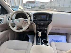 2015 نيسان باثفايندر 