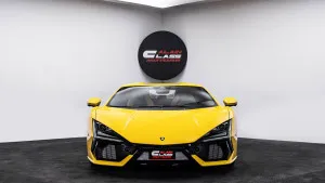 2024 Lamborghini Revuelto