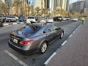 2012 لكزس ES - اي اس
