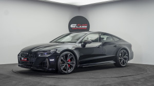 2021 Audi RS7 in dubai