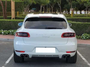 2015 بورش ماكان