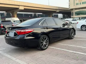 2015 تويوتا كامري