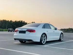 2015 Audi S8