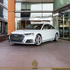 2020 Audi S8 in dubai